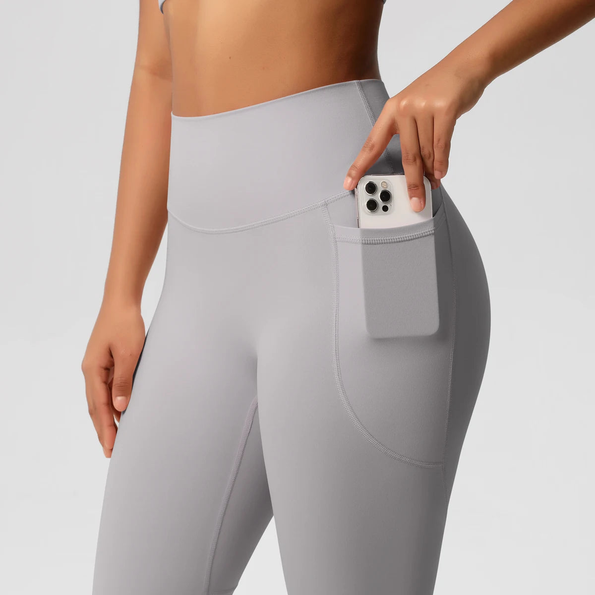 Leggings with pockets
