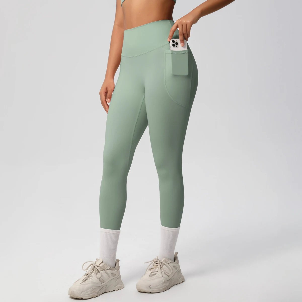 Leggings with pockets