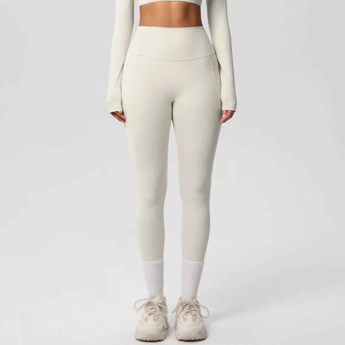 Leggings with pockets