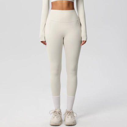 Leggings with pockets