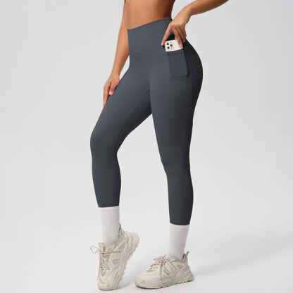 Leggings with pockets